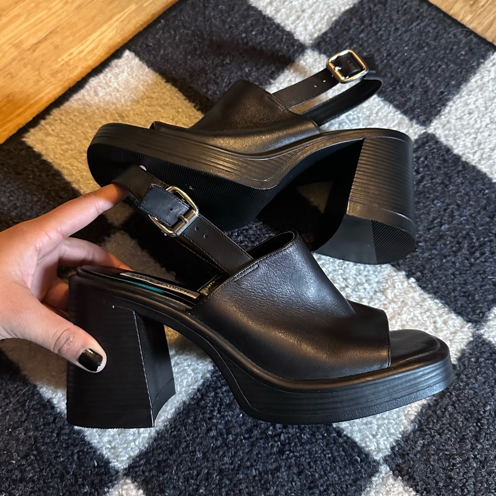 SOLD Platform sandals